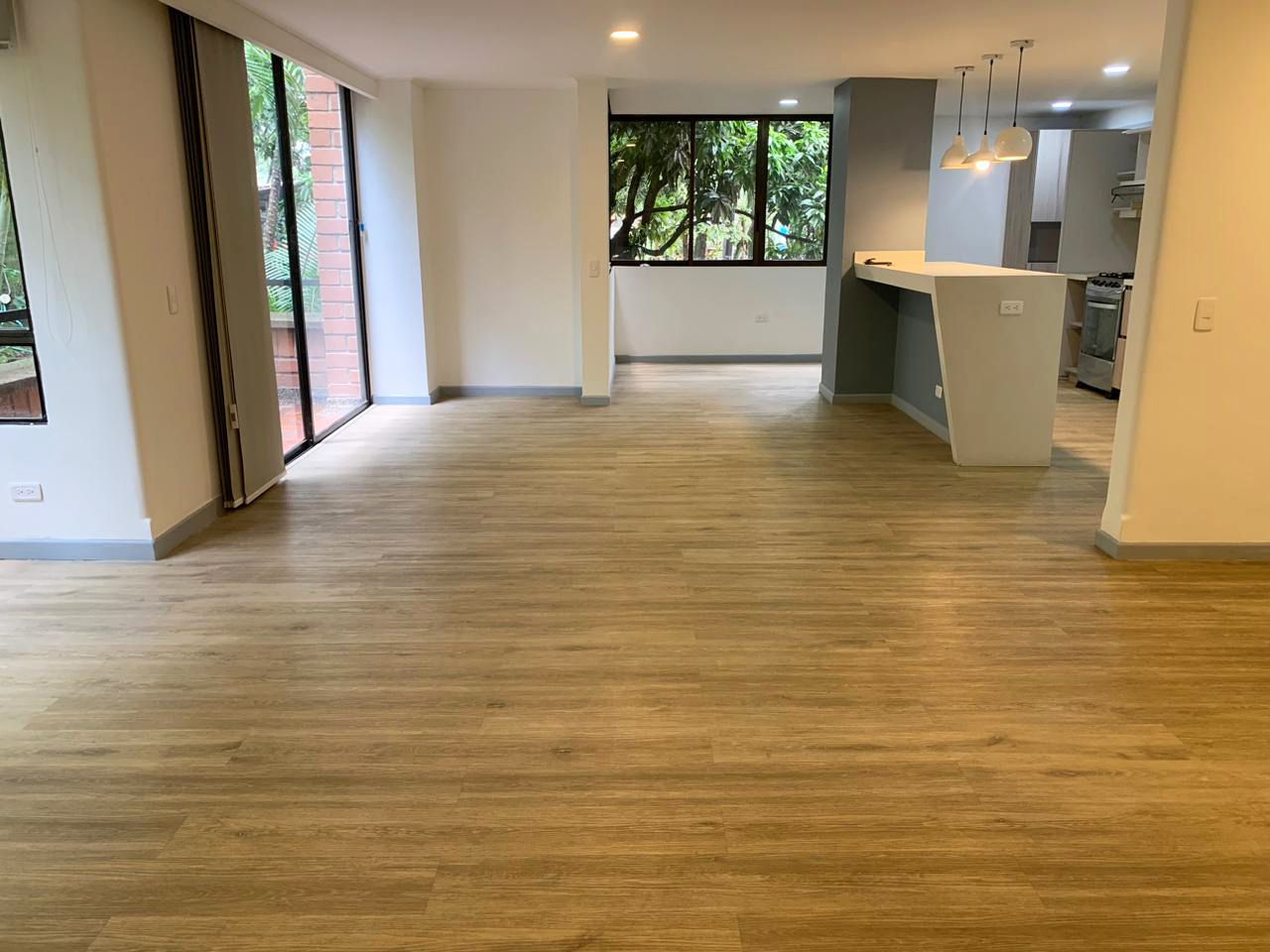 Apartamento en arriendo Antioquia Medellín Los Balsos No2 165 m2 Habitaciones 3 Baños 4 Garajes 3 Precio $6200000