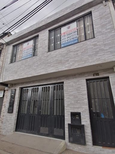 Casa en venta Cundinamarca Bogotá Villas Del Madrigal 187 m2 Habitaciones 4 Baños 3 Garajes 4 Precio $550000000