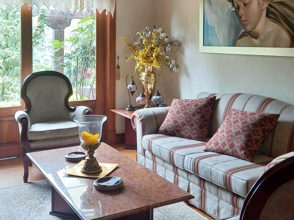 Casa en venta Antioquia Rionegro Gualanday 270 m2 Habitaciones 4 Baños 6 Garajes 3 Precio $2650000000