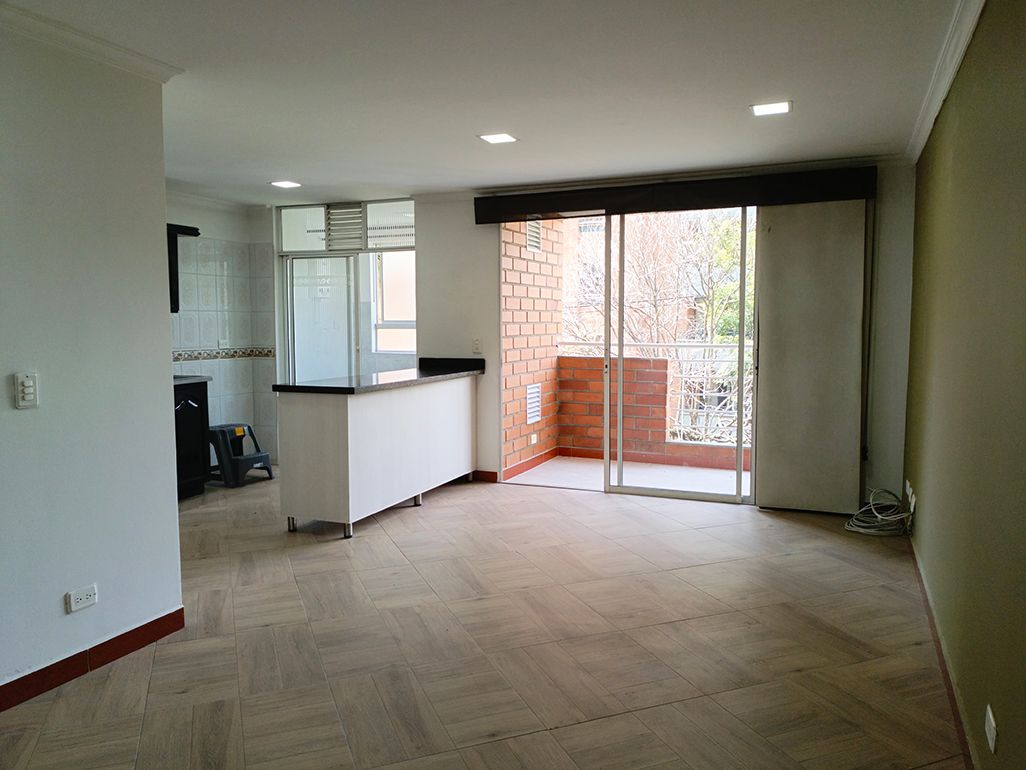 Apartamento en venta Antioquia Medellín La Castellana 102 m2 Habitaciones 3 Baños 4 Garajes 2 Precio $495000000