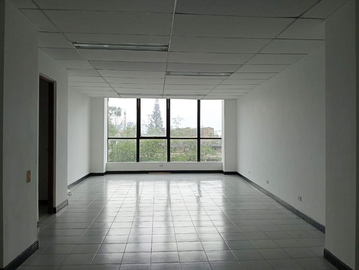 Oficina en arriendo Antioquia Medellín Lorena 45 m2 Habitaciones 0 Baños 0 Garajes 2 Precio $2600000