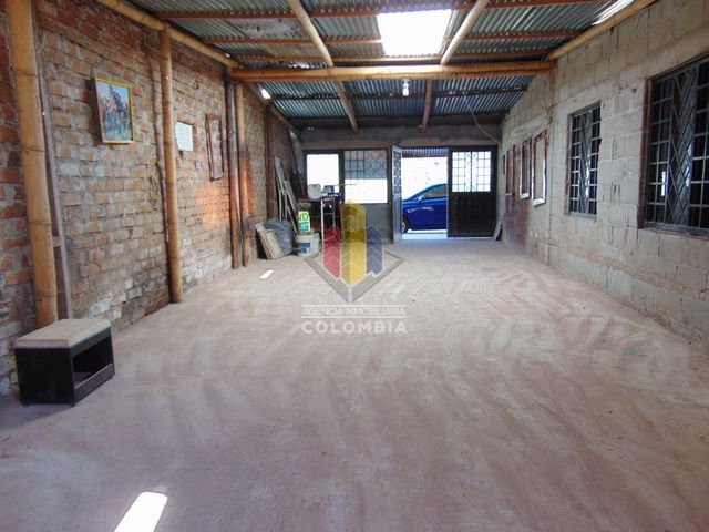 Lote en venta Tolima Ibagué Zona Industrial El Papayo 240 m2 Habitaciones 0 Baños 0 Garajes 4 Precio $320000000