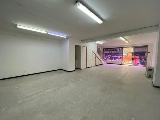 Bodega en arriendo Antioquia Medellín Guayabal 284 m2 Habitaciones 0 Baños 6 Garajes 3 Precio $9870000