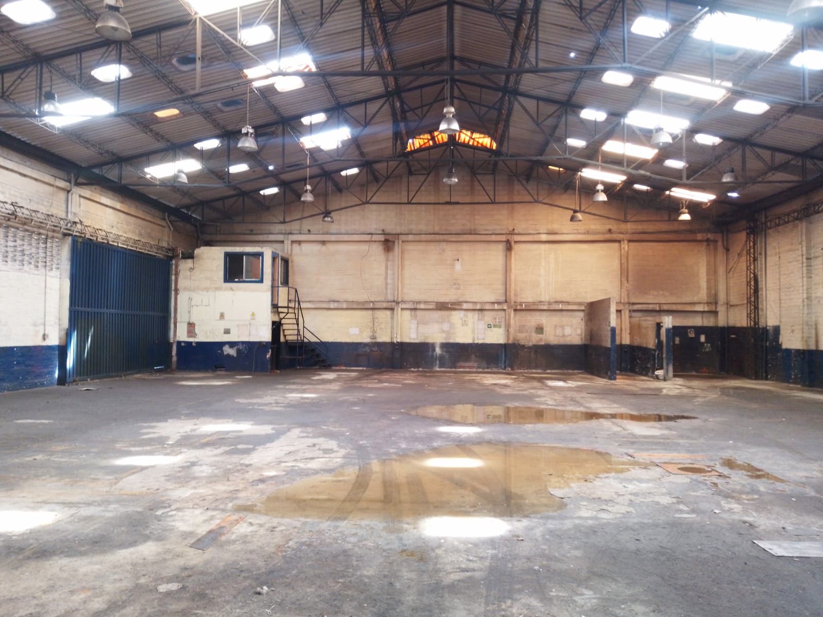 Bodega en arriendo Antioquia Medellín Perpetuo Socorro 900 m2 Habitaciones 0 Baños 17 Garajes 1 Precio $42000000