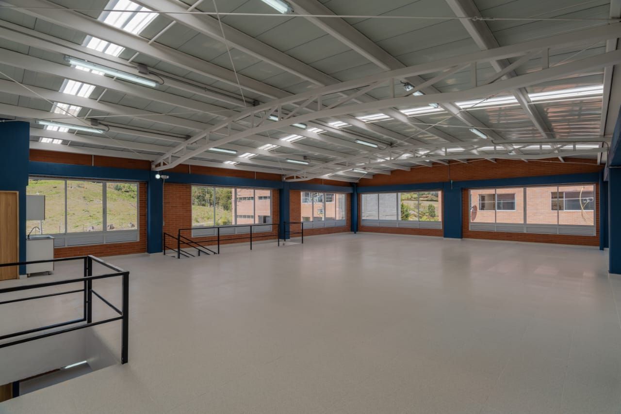 Bodega en venta Antioquia Rionegro Rionegro 604 m2 Habitaciones 0 Baños 4 Garajes 3 Precio $2450000000