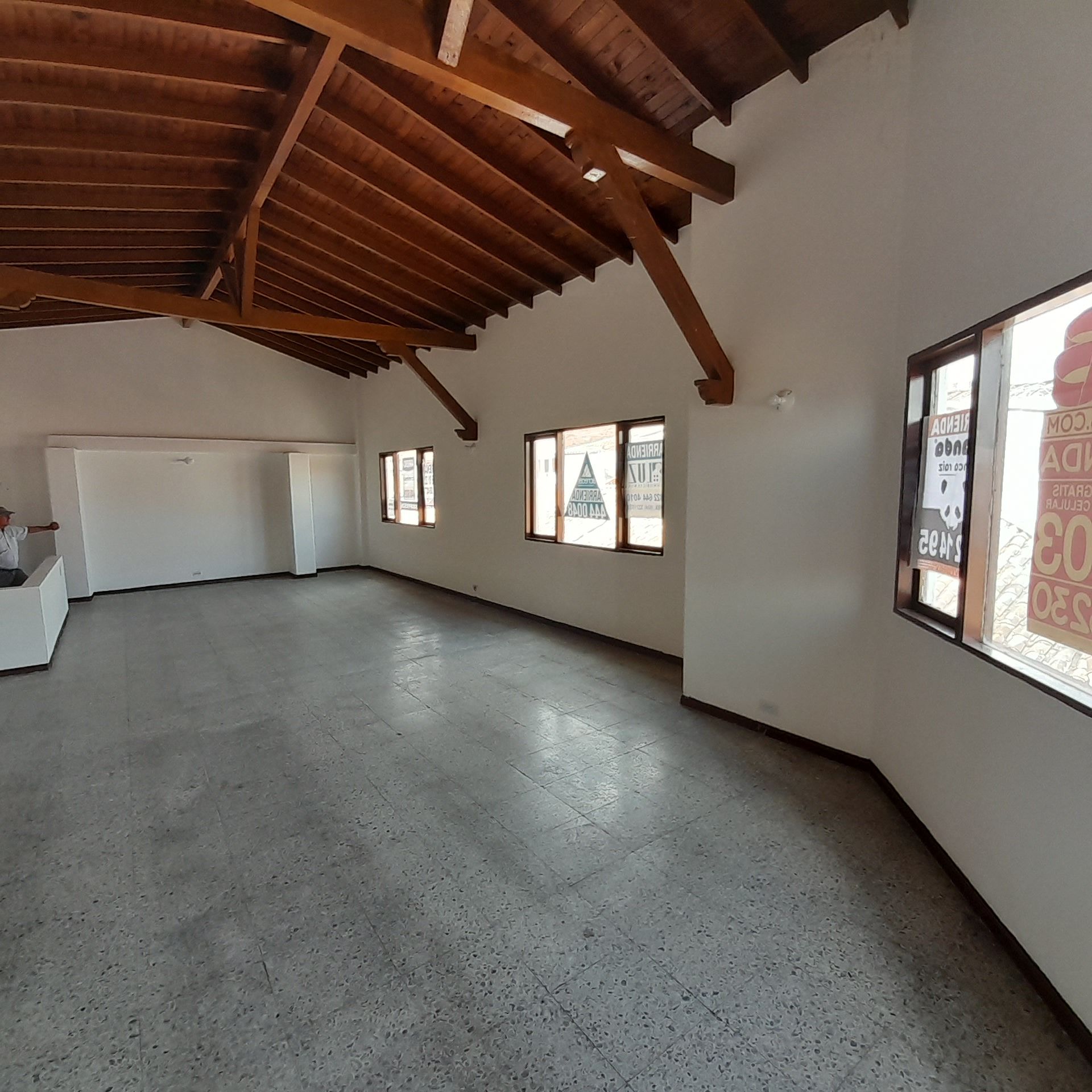 Oficina en arriendo Antioquia Rionegro Centro 80 m2 Habitaciones 0 Baños 0 Garajes 1 Precio $2800000