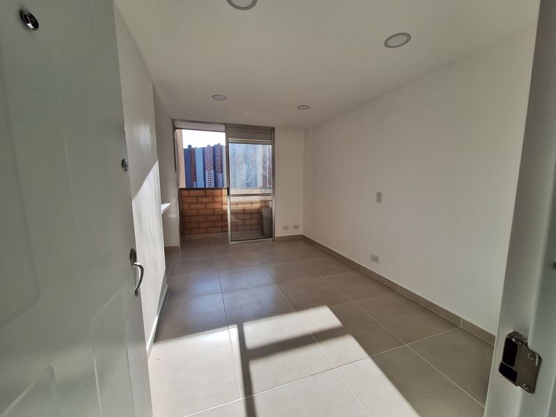 Apartamento en arriendo Antioquia Medellín San Javier No1 60 m2 Habitaciones 3 Baños 2 Garajes 0 Precio $1750000