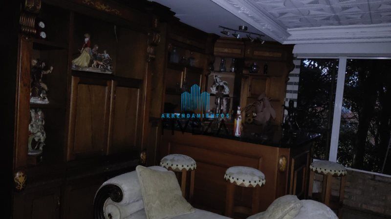 Casa en venta Antioquia Envigado San Sebastian 300 m2 Habitaciones 5 Baños 2 Garajes 1 Precio $1300000000