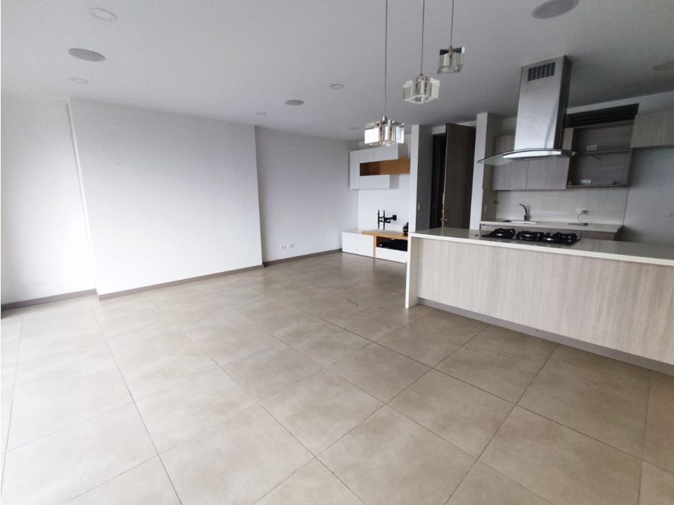 Apartamento en arriendo Antioquia Envigado Zúñiga 110 m2 Habitaciones 3 Baños 4 Garajes 3 Precio $5200000