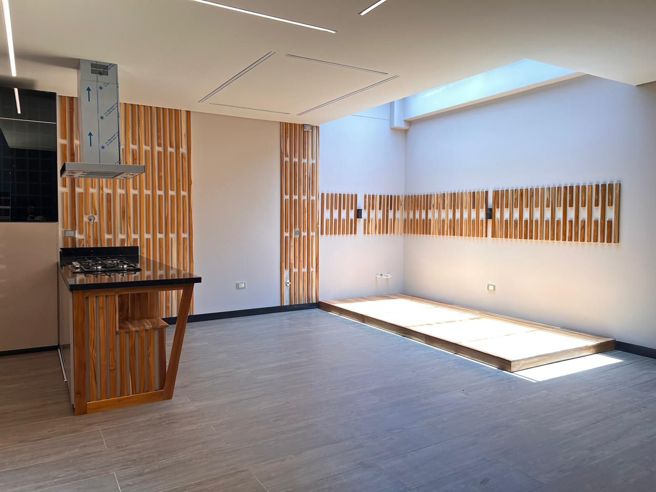 Casa en venta Antioquia Rionegro Gualanday 205 m2 Habitaciones 3 Baños 6 Garajes 3 Precio $1250000000