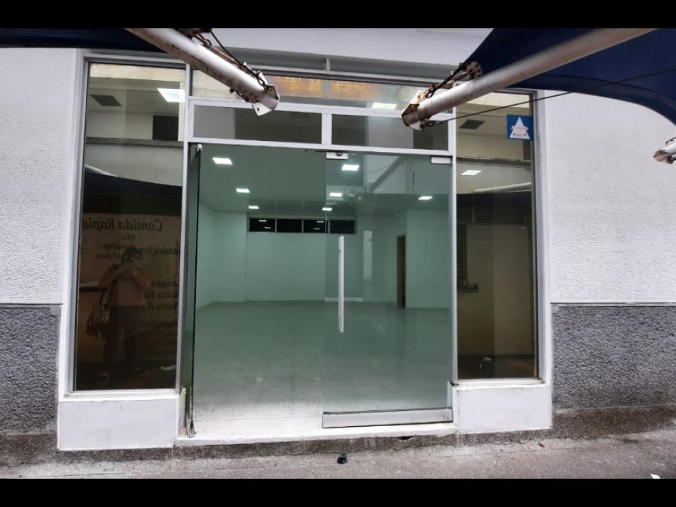 Local en arriendo Quindío Armenia Fundadores 60 m2 Habitaciones 0 Baños 0 Garajes 1 Precio $2825000