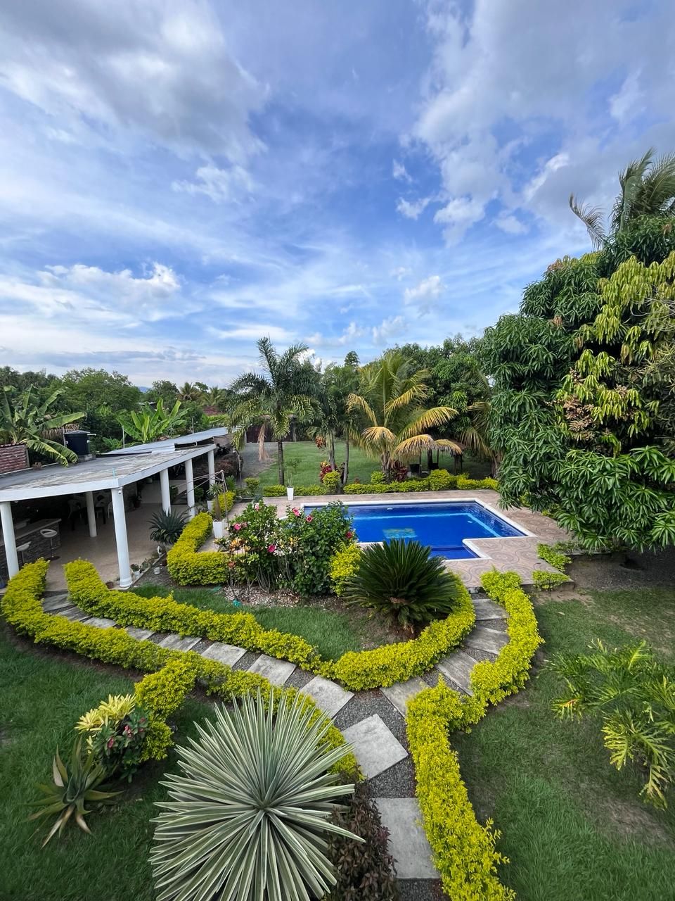 Finca en venta Valle Del Cauca Andalucía Andalucía 2819 m2 Habitaciones 3 Baños 6 Garajes 2 Precio $780000000