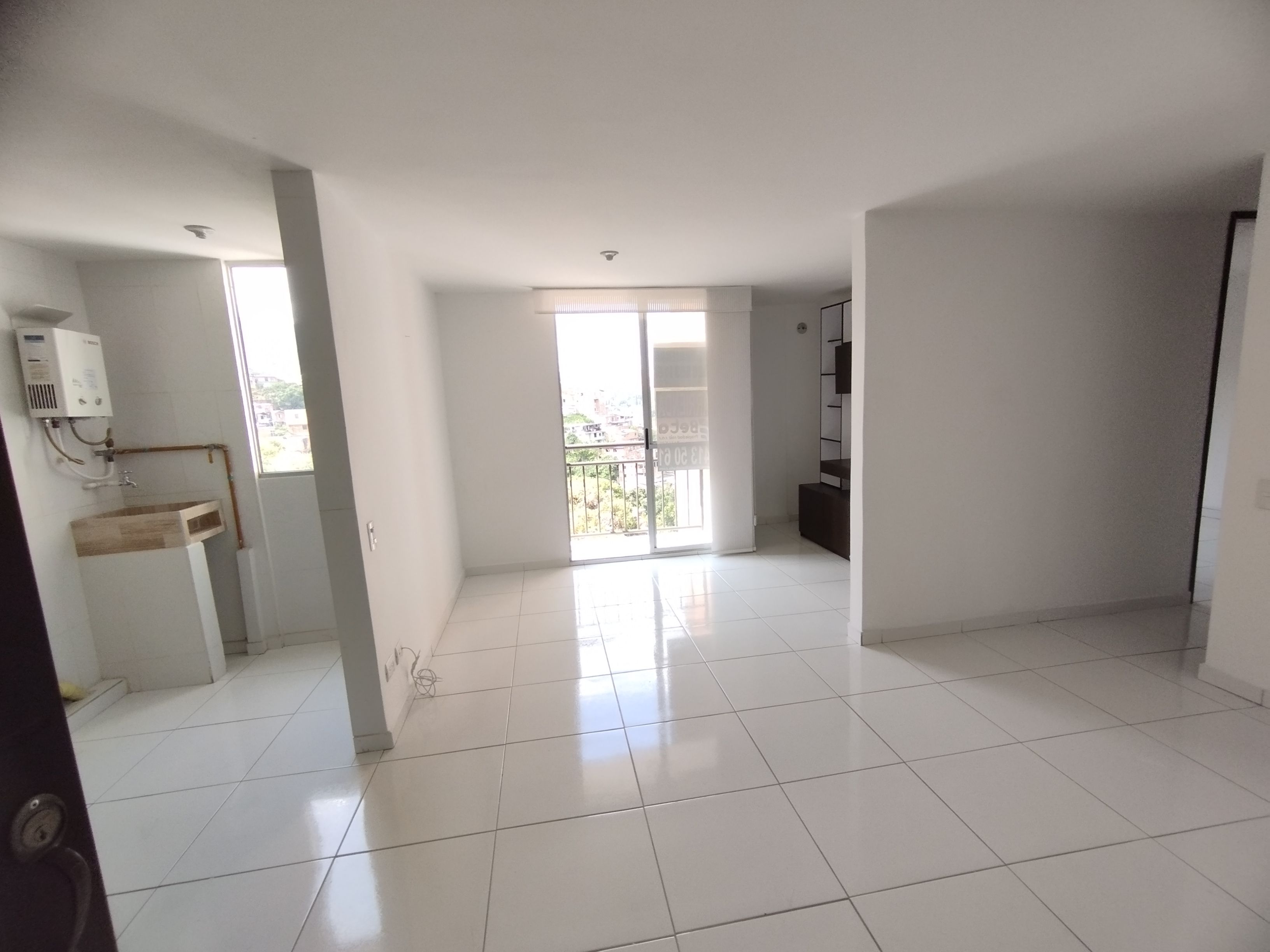 Apartamento en venta Antioquia Medellín El Pesebre 55 m2 Habitaciones 2 Baños 0 Garajes 1 Precio $300000000