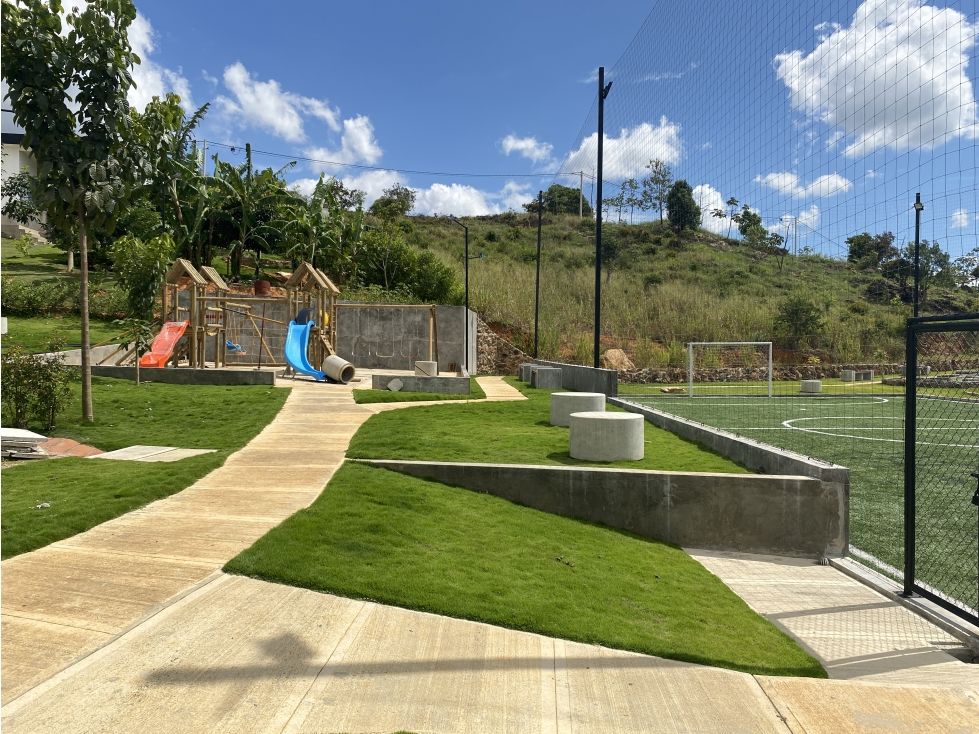 Lote en venta Santander Girón Rivera Del Rio Sector B 1100 m2 Habitaciones 0 Baños 1 Garajes 0 Precio $198000000