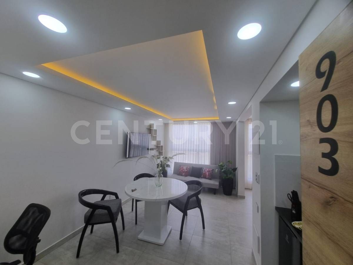 Apartamento en arriendo Valle Del Cauca Cali El Refugio 40 m2 Habitaciones 1 Baños 1 Garajes 1 Precio $2400000