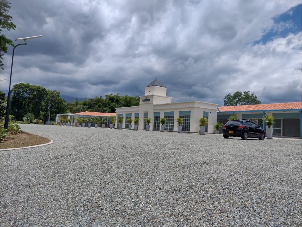 Local en arriendo Quindío Armenia Armenia 22 m2 Habitaciones 0 Baños 10 Garajes 11 Precio $2550000