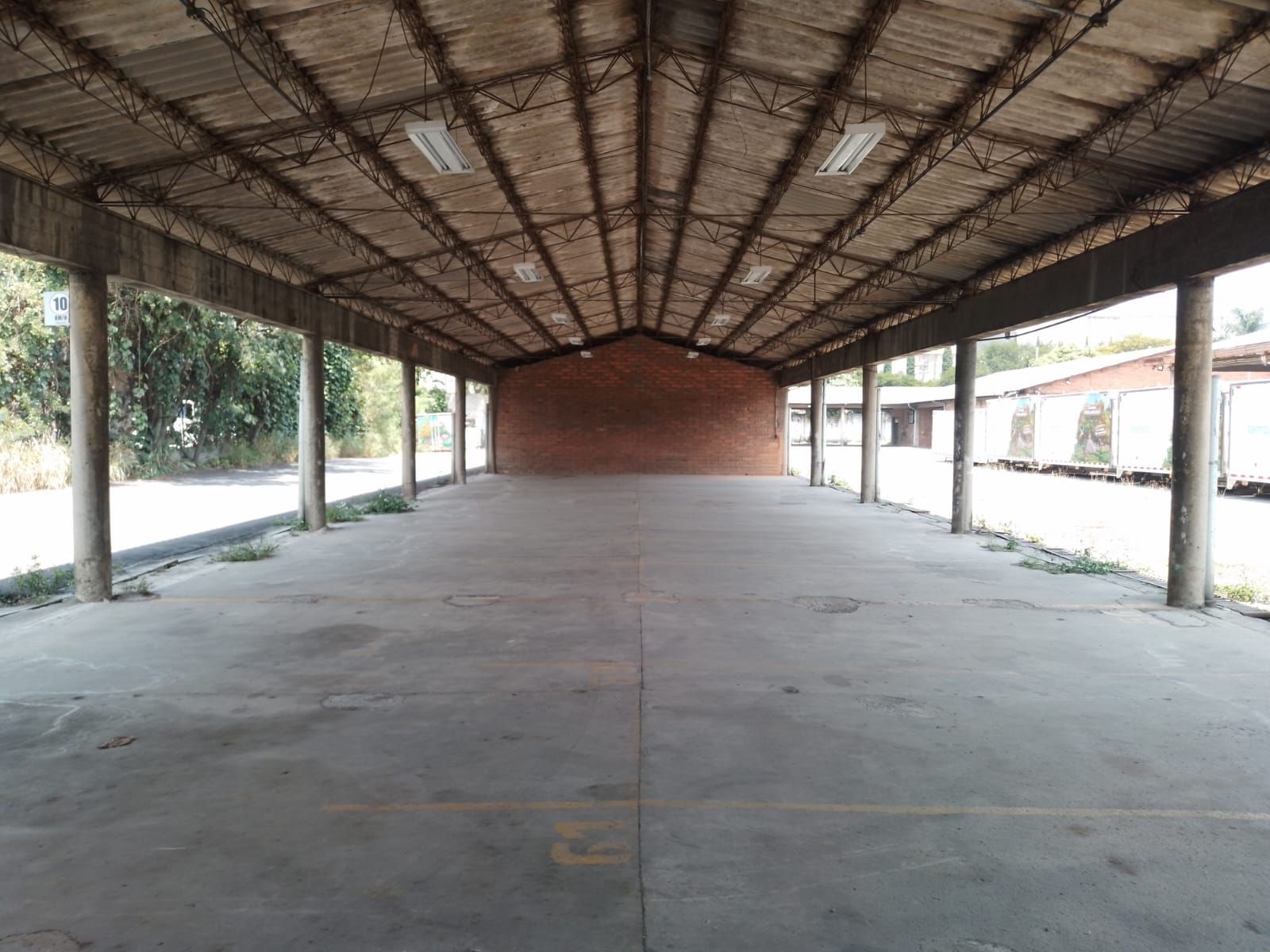 Bodega en arriendo Antioquia Medellín Caribe 8000 m2 Habitaciones 0 Baños 6 Garajes 7 Precio $110000000