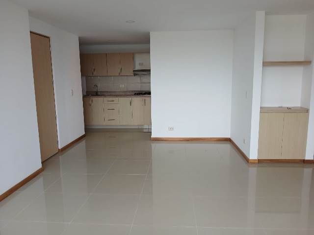 Apartamento en arriendo Antioquia Rionegro Cuatro Esquinas 78 m2 Habitaciones 2 Baños 2 Garajes 2 Precio $2300000