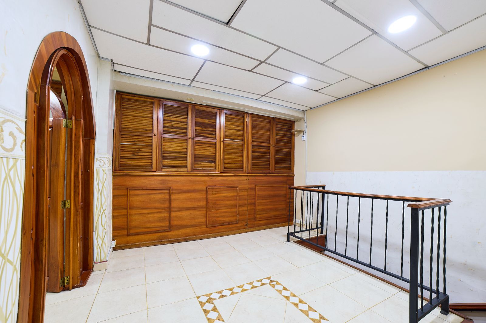 Oficina en arriendo Tolima Ibagué Hipodromo 60 m2 Habitaciones 0 Baños 0 Garajes 2 Precio $1500000