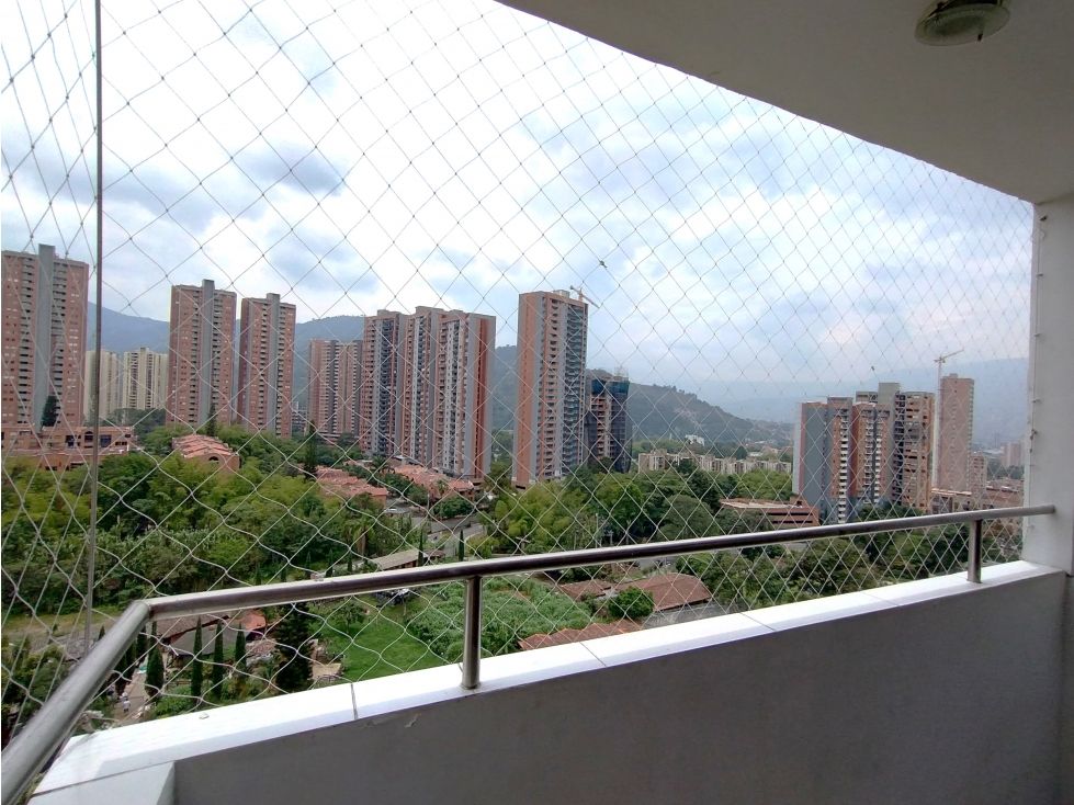 Apartamento en arriendo Antioquia Itagüí Santa Catalina 60 m2 Habitaciones 3 Baños 2 Garajes 1 Precio $2200000