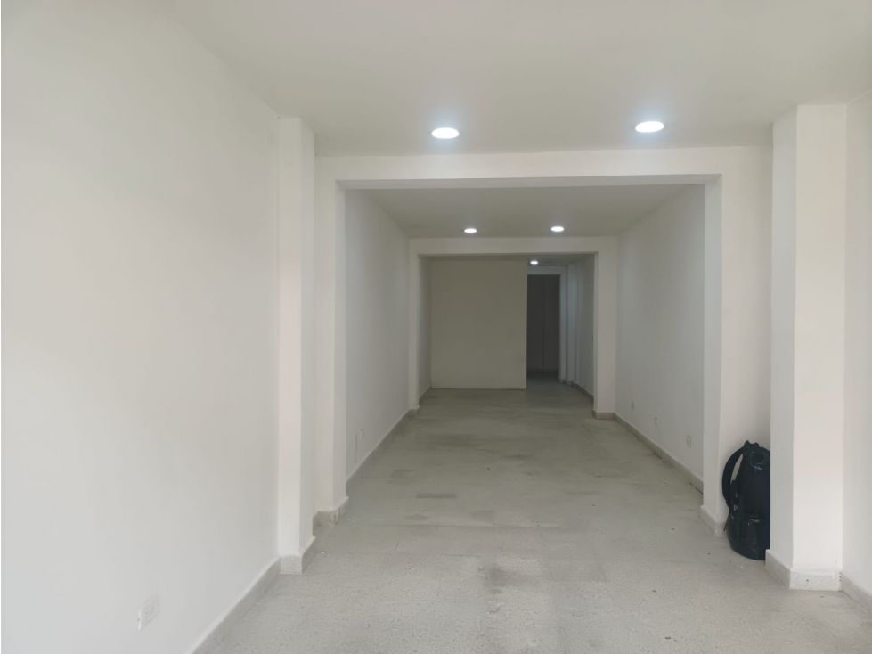 Local en arriendo Antioquia Itagüí Santa María No 2 35 m2 Habitaciones 0 Baños 0 Garajes 1 Precio $2100000