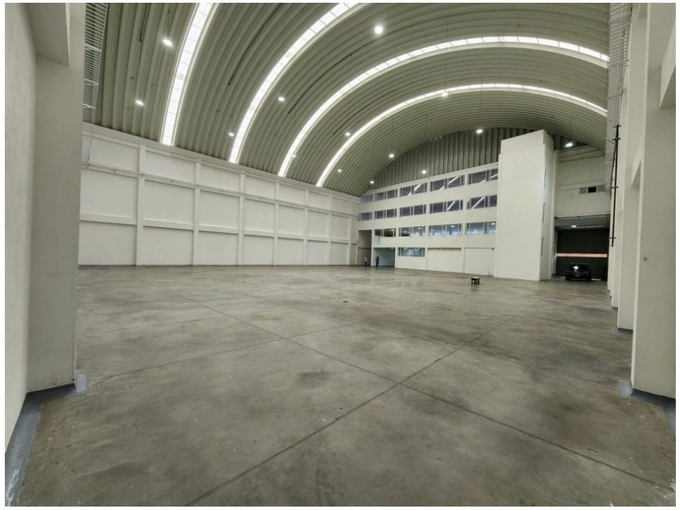 Bodega en venta Cundinamarca Bogotá La Camelia 1965 m2 Habitaciones 0 Baños 10 Garajes 0 Precio $7300000000