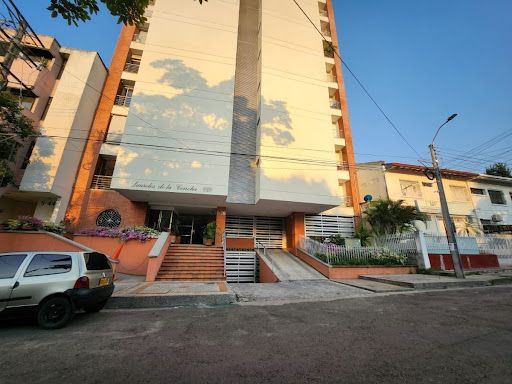 Apartamento en venta Huila Neiva Modelo 137 m2 Habitaciones 3 Baños 4 Garajes 2 Precio $430000000