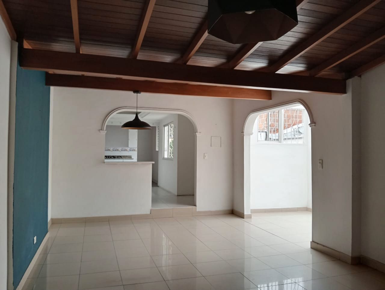 Casa en arriendo Antioquia Medellín Suramericana 130 m2 Habitaciones 4 Baños 4 Garajes 2 Precio $3900000