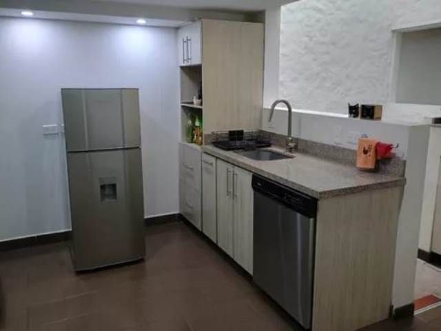 Casa en venta Antioquia Envigado La Mesa 330 m2 Habitaciones 5 Baños 6 Garajes 4 Precio $950000000