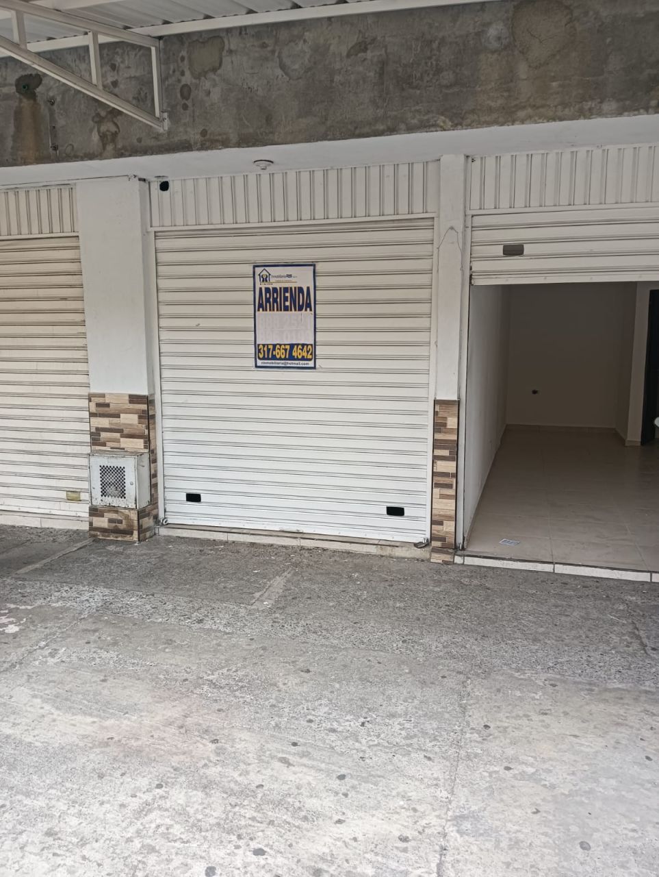 Local en arriendo Valle Del Cauca Cali Quintas De Salomia 25 m2 Habitaciones 0 Baños 1 Garajes 0 Precio $650000