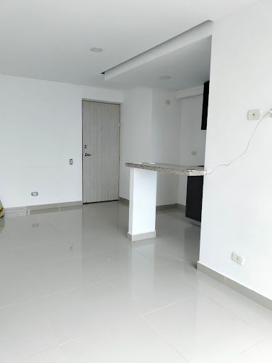 Apartamento en arriendo Antioquia Medellín La Hondonada 60 m2 Habitaciones 3 Baños 2 Garajes 2 Precio $2200000
