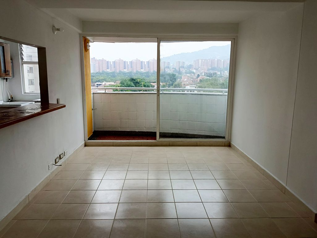 Apartamento en arriendo Antioquia Medellín La Palma 70 m2 Habitaciones 3 Baños 2 Garajes 2 Precio $2900000