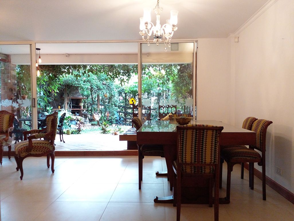 Casa en arriendo Antioquia Envigado Loma Del Atravesado 300 m2 Habitaciones 4 Baños 6 Garajes 3 Precio $12000000