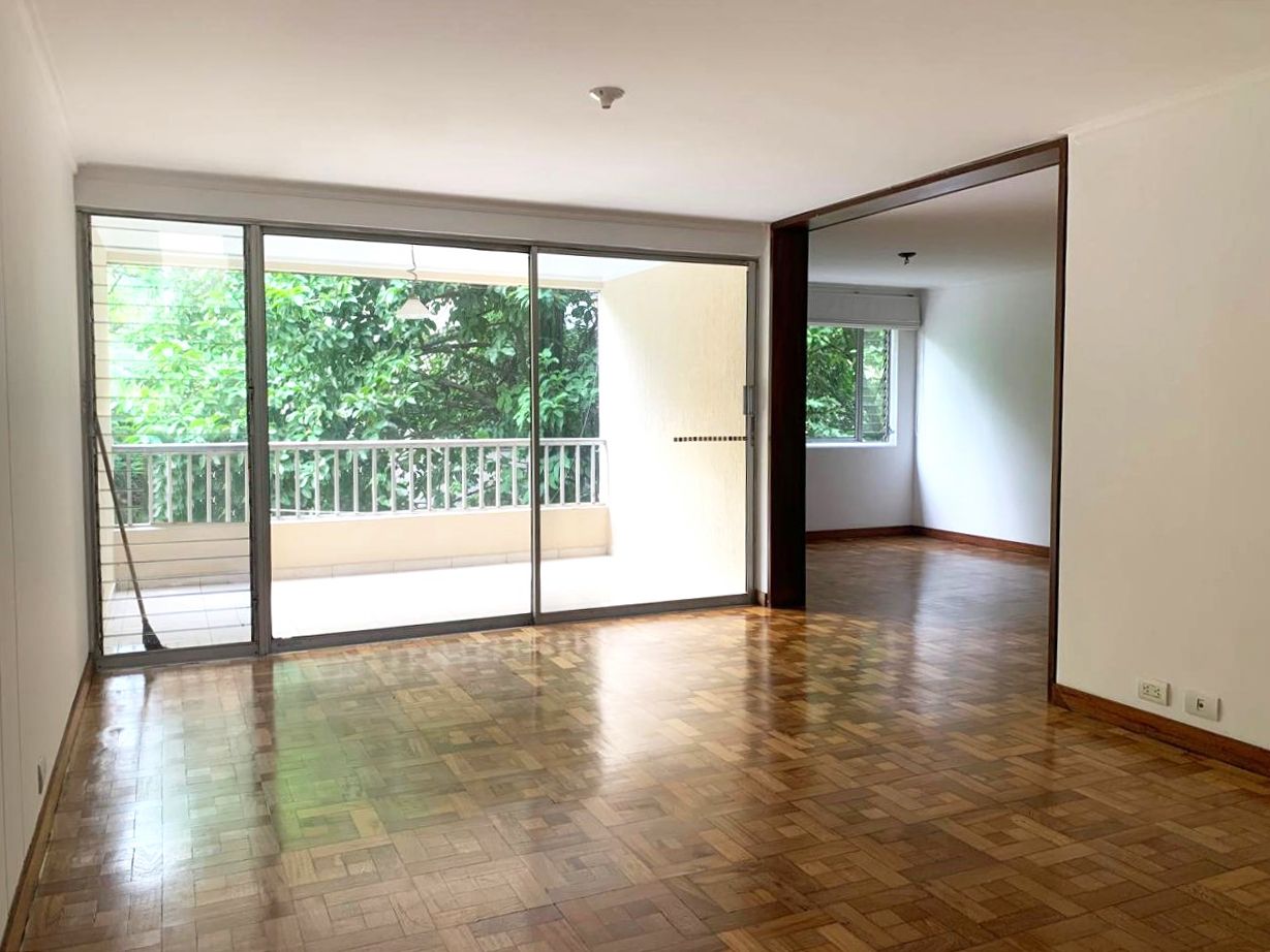 Apartamento en arriendo o venta Antioquia Medellín Medellín 177 m2 Habitaciones 4 Baños 4 Garajes 3 Precio venta $1030000000 Precio arriendo $5200000