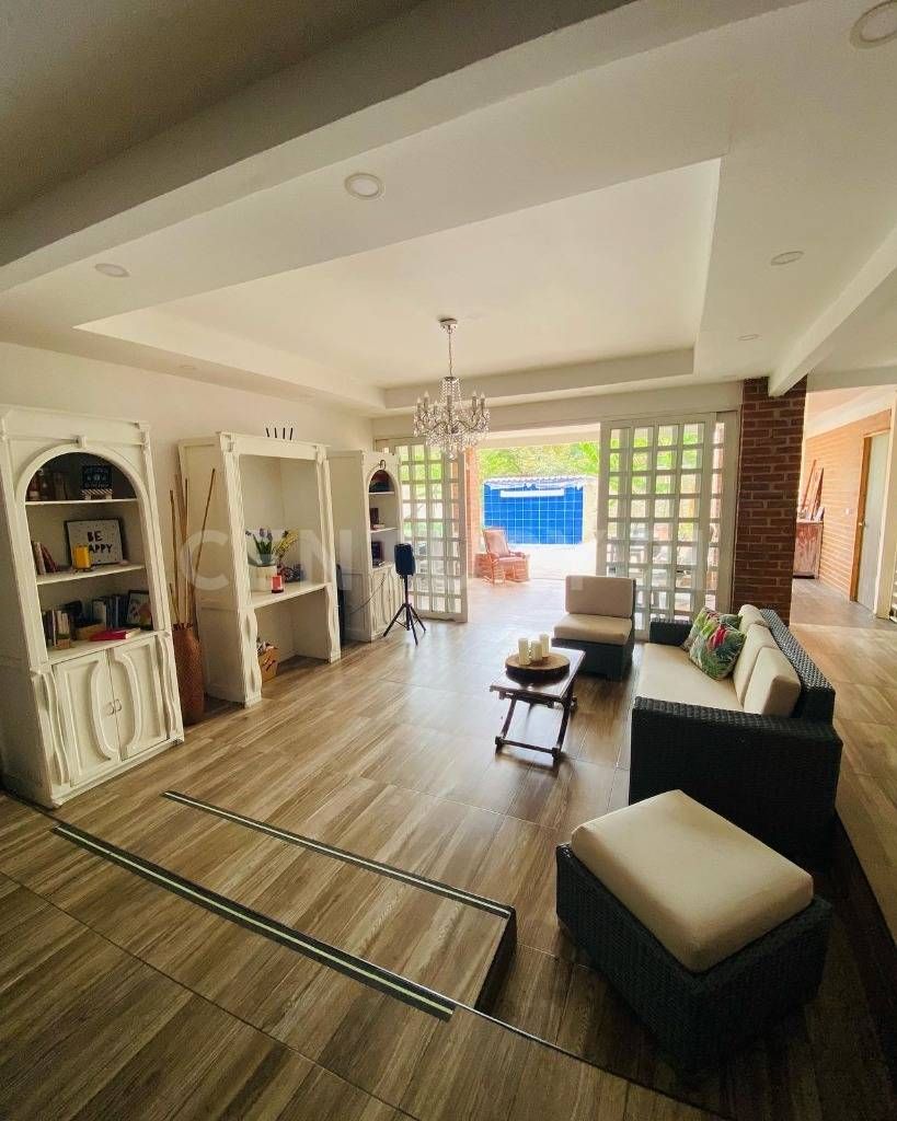 Finca en venta Valle Del Cauca Palmira Palmira 550 m2 Habitaciones 8 Baños 8 Garajes 5 Precio $900000000