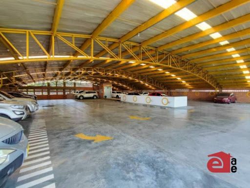 Bodega en arriendo Antioquia Medellín Villanueva 1200 m2 Habitaciones 0 Baños 2 Garajes 0 Precio $27000000