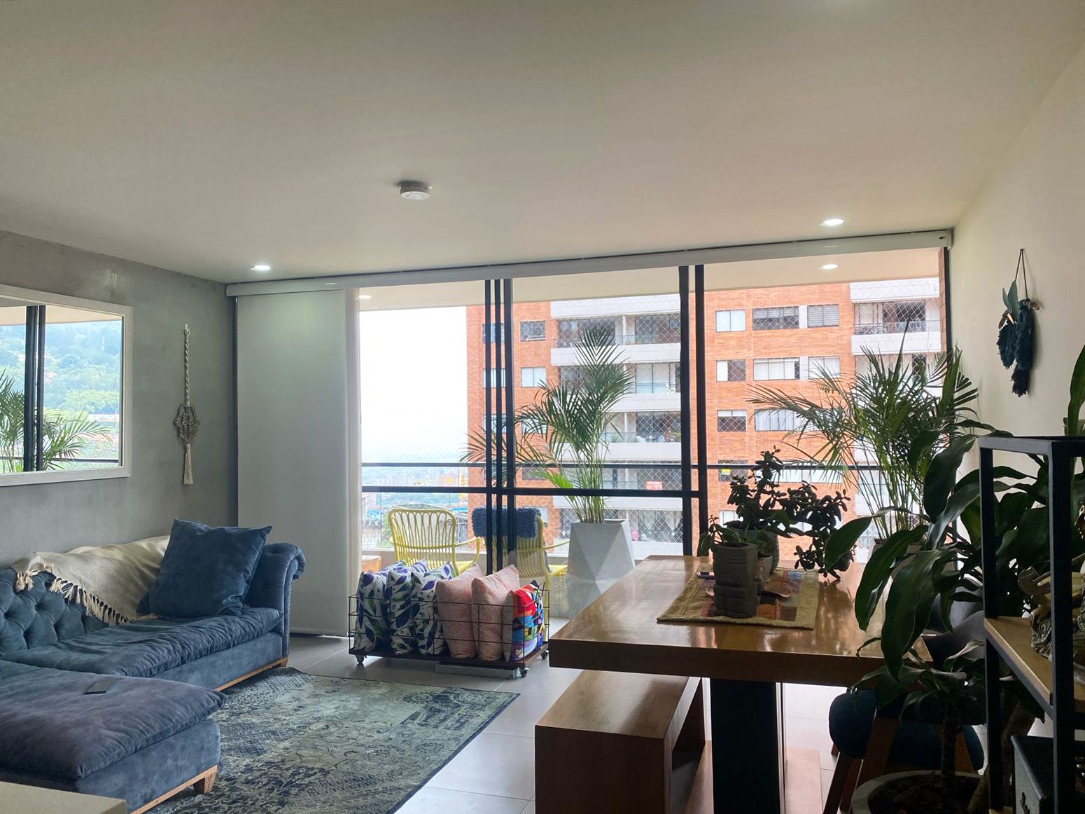 Apartamento en arriendo o venta Antioquia Envigado Envigado 87 m2 Habitaciones 2 Baños 4 Garajes 2 Precio venta $660000000 Precio arriendo $4550000