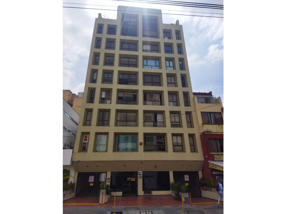 Apartamento en venta Valle Del Cauca Cali El Hoyo 141 m2 Habitaciones 3 Baños 5 Garajes 2 Precio $430000000