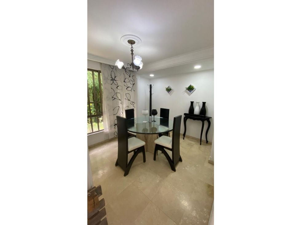 Casa en venta Quindío Armenia Cr Iberica 150 m2 Habitaciones 4 Baños 6 Garajes 2 Precio $550000000