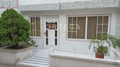 Casa en venta Santander Bucaramanga Cr Portal De Los Viveros 210 m2 Habitaciones 4 Baños 6 Garajes 2 Precio $680000000