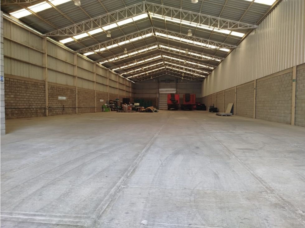 Bodega en arriendo Magdalena Santa Marta Centro 1440 m2 Habitaciones 0 Baños 10 Garajes 1 Precio $23760000