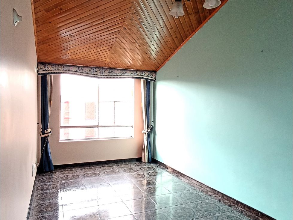 Apartamento en venta Cundinamarca Bogotá Cjr Perdomo Portal De Balmoral 52 m2 Habitaciones 3 Baños 2 Garajes 1 Precio $270000000