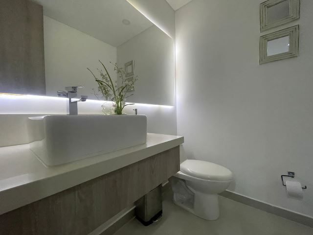 Apartamento en venta Antioquia Envigado La Inmaculada 138 m2 Habitaciones 3 Baños 6 Garajes 3 Precio $1200000000