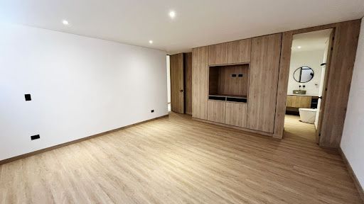 Apartamento en venta Antioquia Medellín Laureles 170 m2 Habitaciones 3 Baños 4 Garajes 1 Precio $1270000000