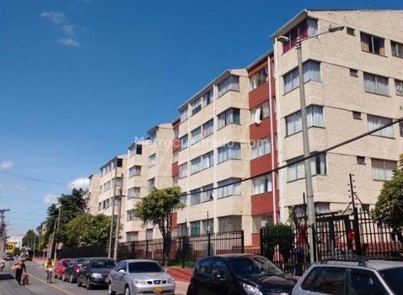 Apartamento en venta Cundinamarca Bogotá Florida Blanca Norte 58 m2 Habitaciones 3 Baños 2 Garajes 1 Precio $200000000