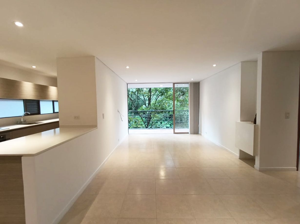 Apartamento en arriendo Antioquia Medellín Los Balsos No1 94 m2 Habitaciones 2 Baños 2 Garajes 3 Precio $5200000