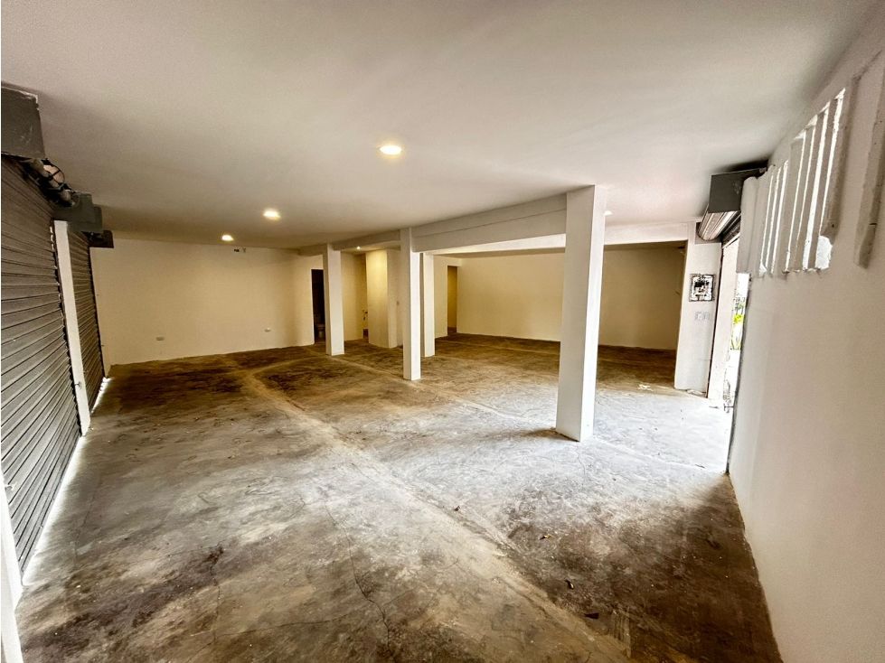 Local en arriendo Atlántico Barranquilla Santana 110 m2 Habitaciones 0 Baños 0 Garajes 7 Precio $5500000