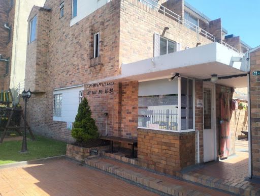 Casa en venta Cundinamarca Bogotá Caobos Salazar 100 m2 Habitaciones 4 Baños 6 Garajes 2 Precio $580000000