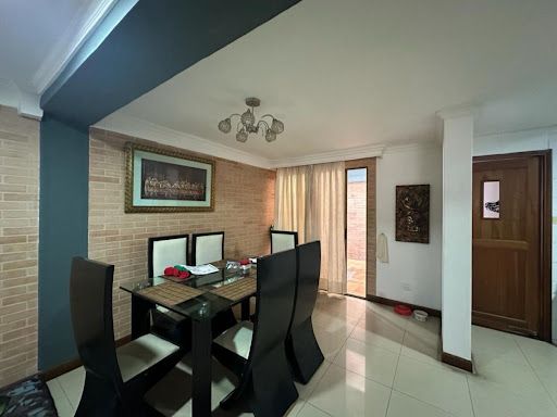 Casa en venta Risaralda Dosquebradas Ub Santa Barbara 143 m2 Habitaciones 3 Baños 3 Garajes 2 Precio $650000000