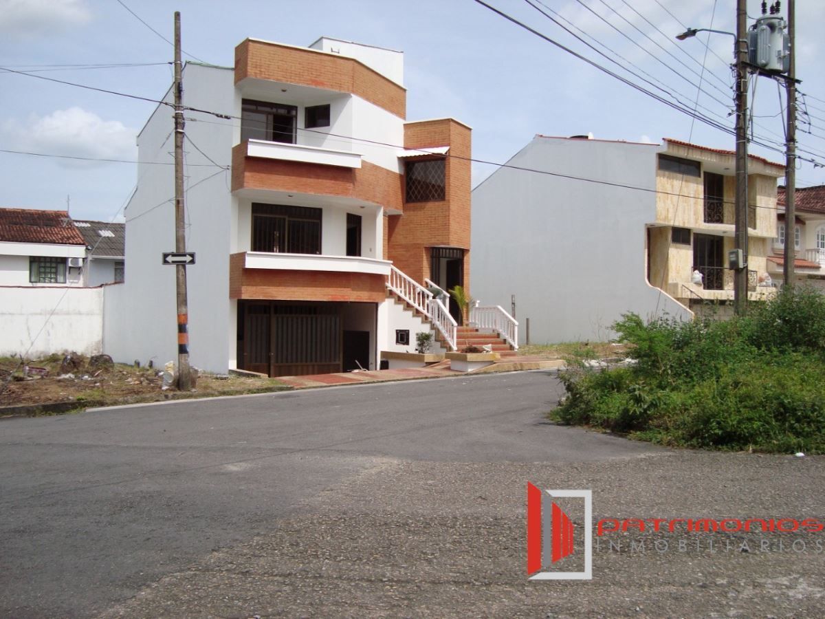 Casa en venta Meta Villavicencio Buque 354 m2 Habitaciones 4 Baños 8 Garajes 5 Precio $1300000000